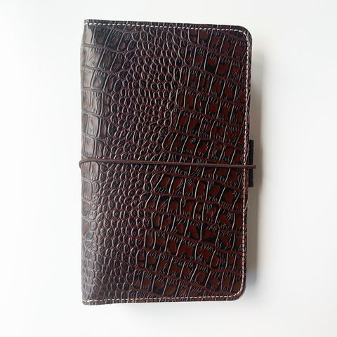 The Arabella Everyday Organized Leather Traveler's Notebook