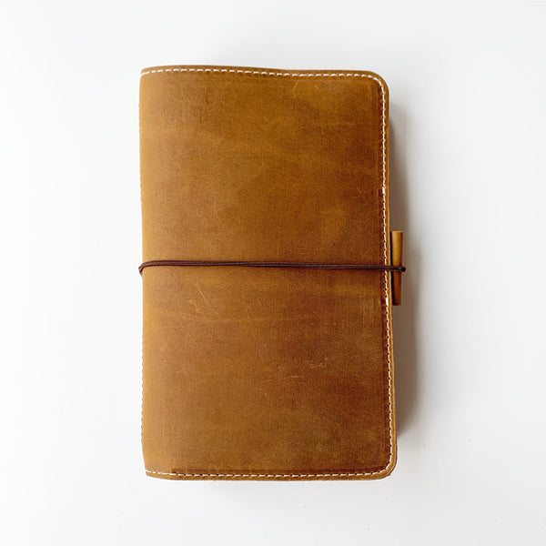 Traveler's Notebook - Camel - Regular Size