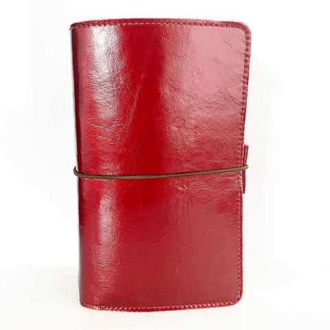 The Sangria Everyday Organized Leather Traveler's Notebook